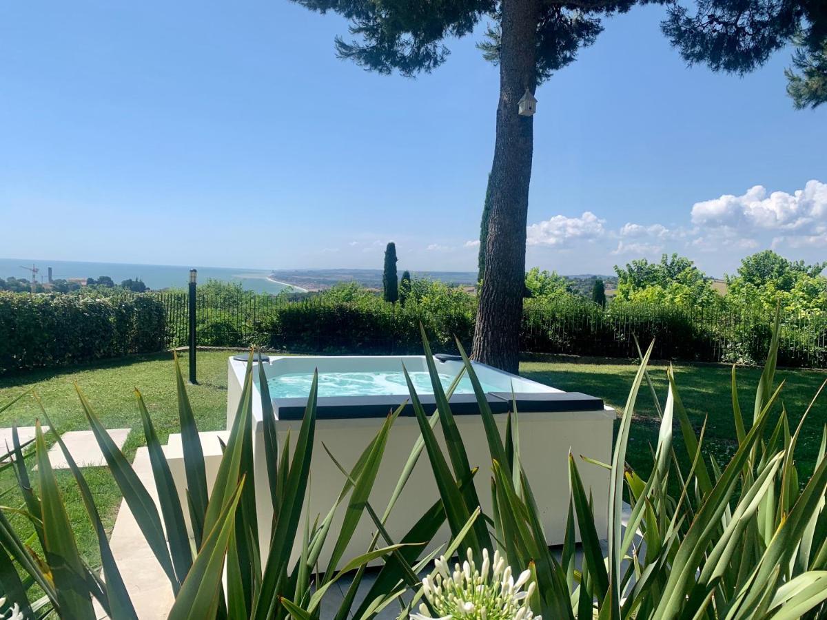 Bed and Breakfast Tra Gli Alberi E Il Mare à Sirolo Extérieur photo