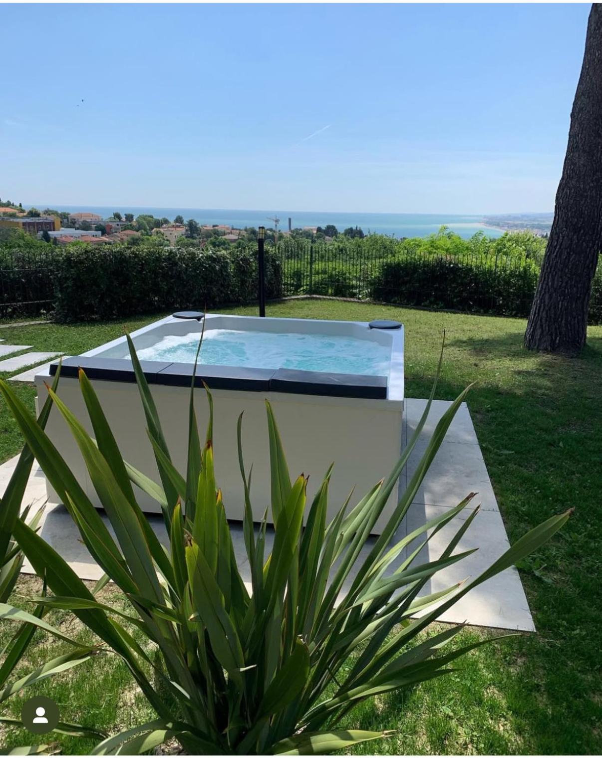 Bed and Breakfast Tra Gli Alberi E Il Mare à Sirolo Extérieur photo